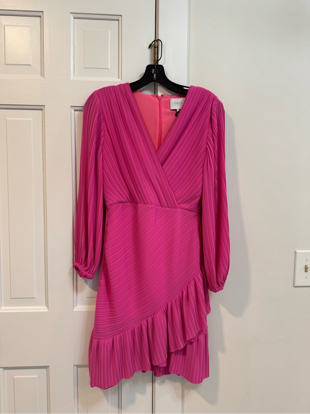NWT One33 Pink Pleated Wrap-Style Long Sleeve Dress